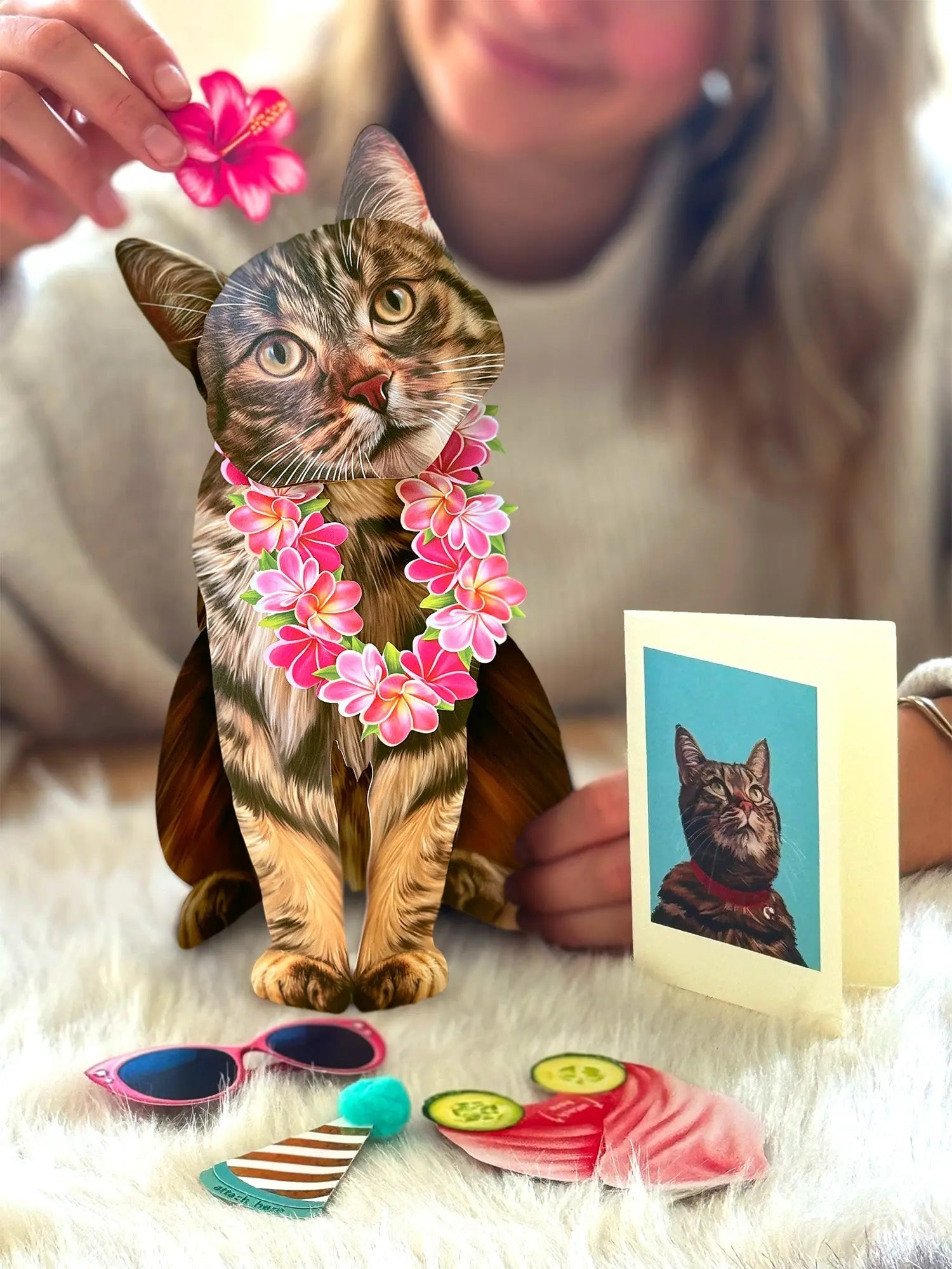 Brown Tabby Pop-Up Cat - Raymond's Hallmark