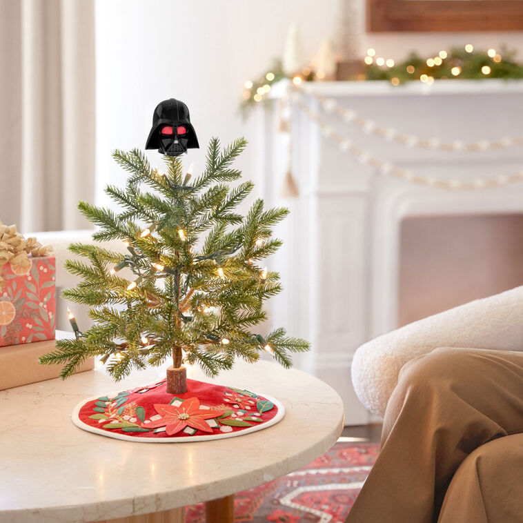 Showtoppers Mini Tree Topper Darth Vader With Light, 3" - Raymond's Hallmark