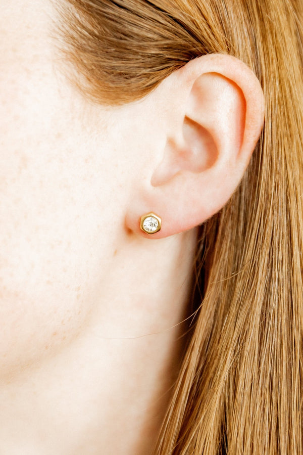 Screwback Stud Earrings-Addison Clear Gold - Raymond's Hallmark