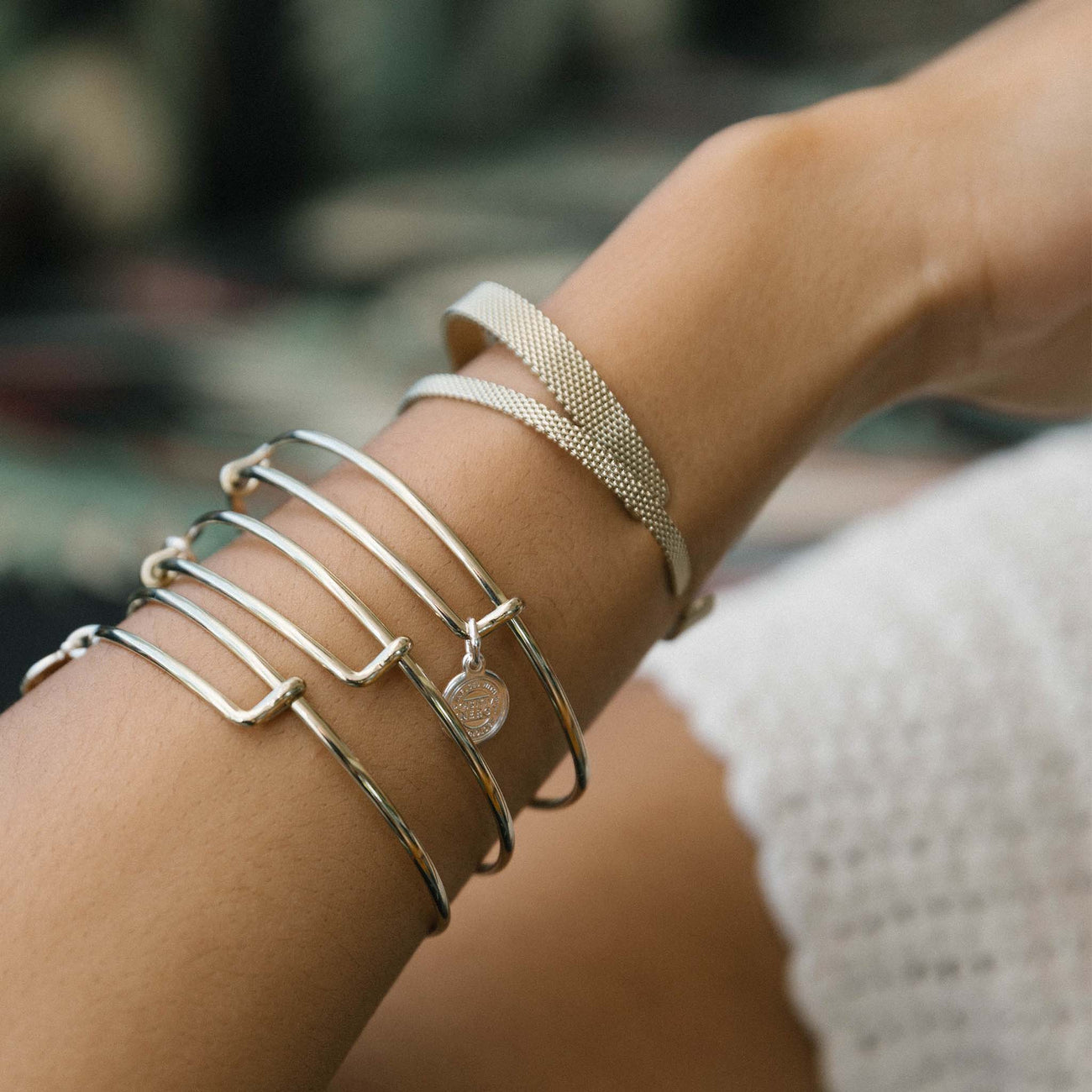 Metalystic Dome Bangle - Raymond's Hallmark