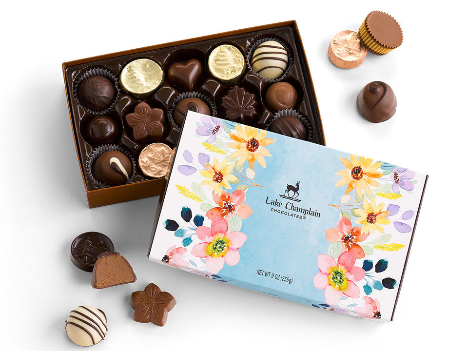 Selection Spring 15pc Box - Raymond's Hallmark