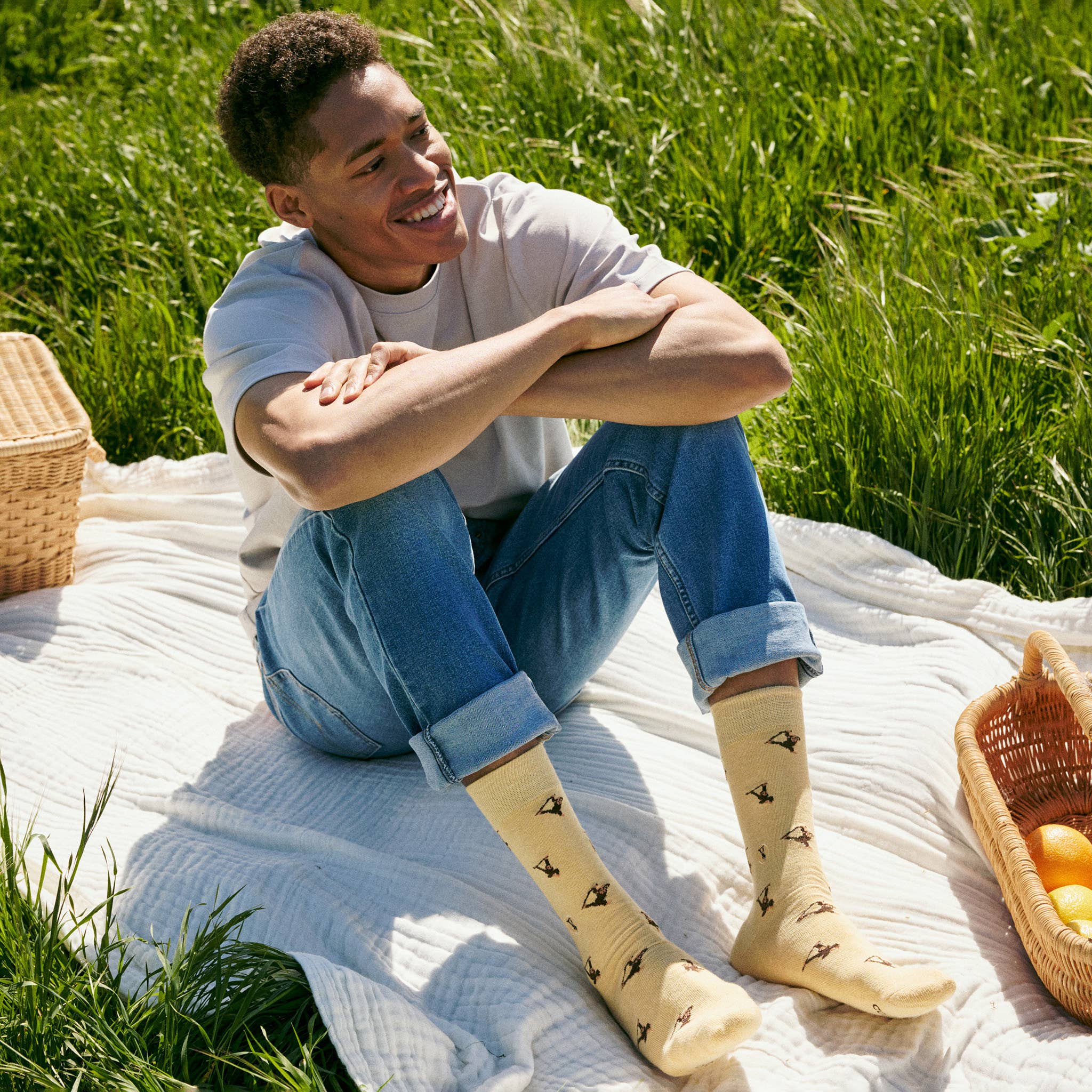 Socks that Protect Chimpanzees - Raymond's Hallmark