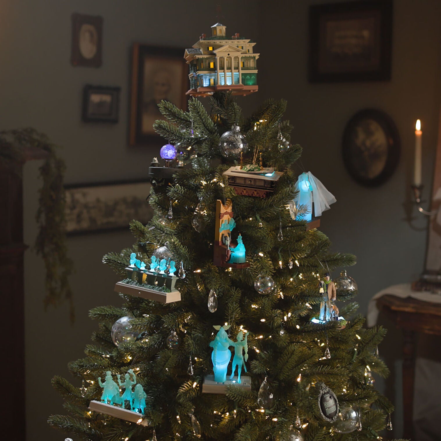The Hitchhiking Ghosts Ornament - Raymond's Hallmark