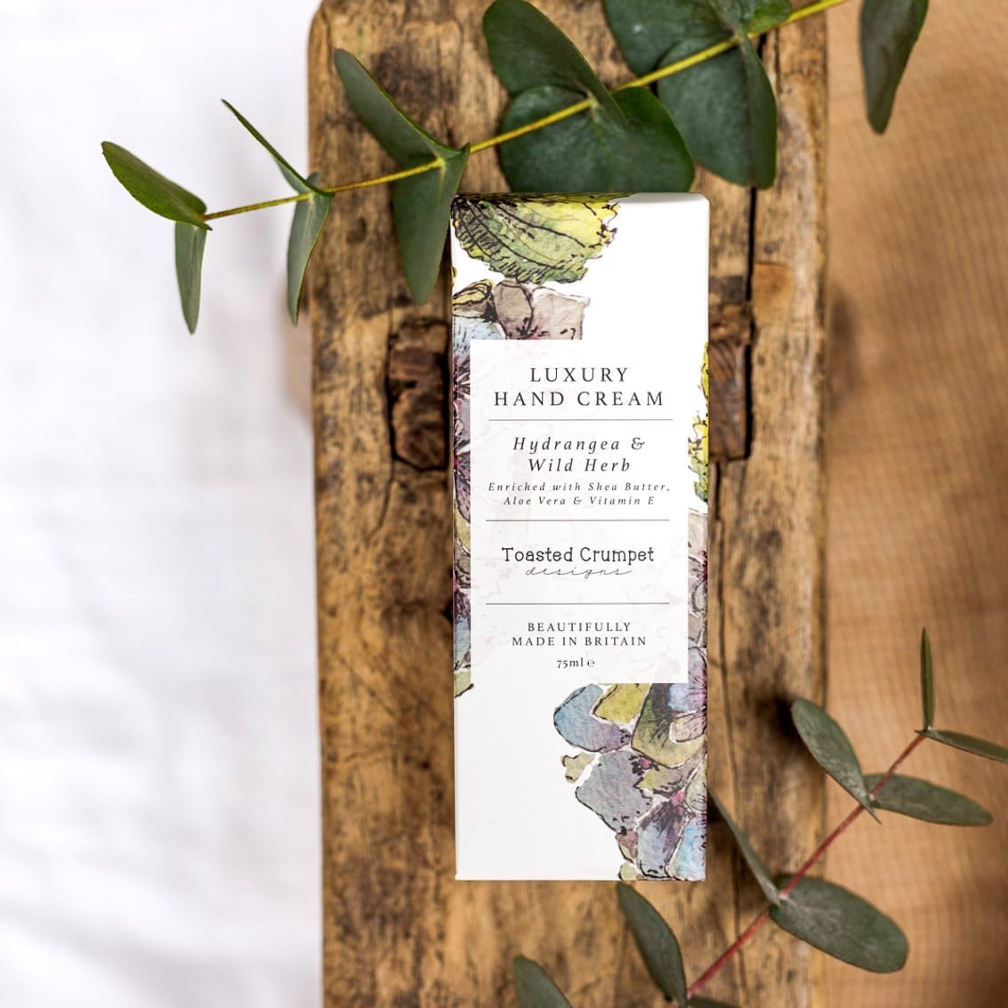 Hydrangea & Wild Herb Luxury Hand Cream - Raymond's Hallmark